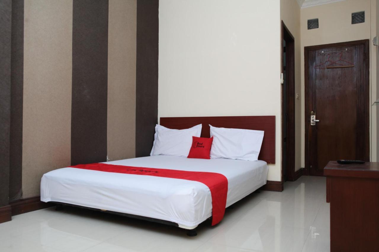 Reddoorz Near Maranatha University 3 万隆 外观 照片