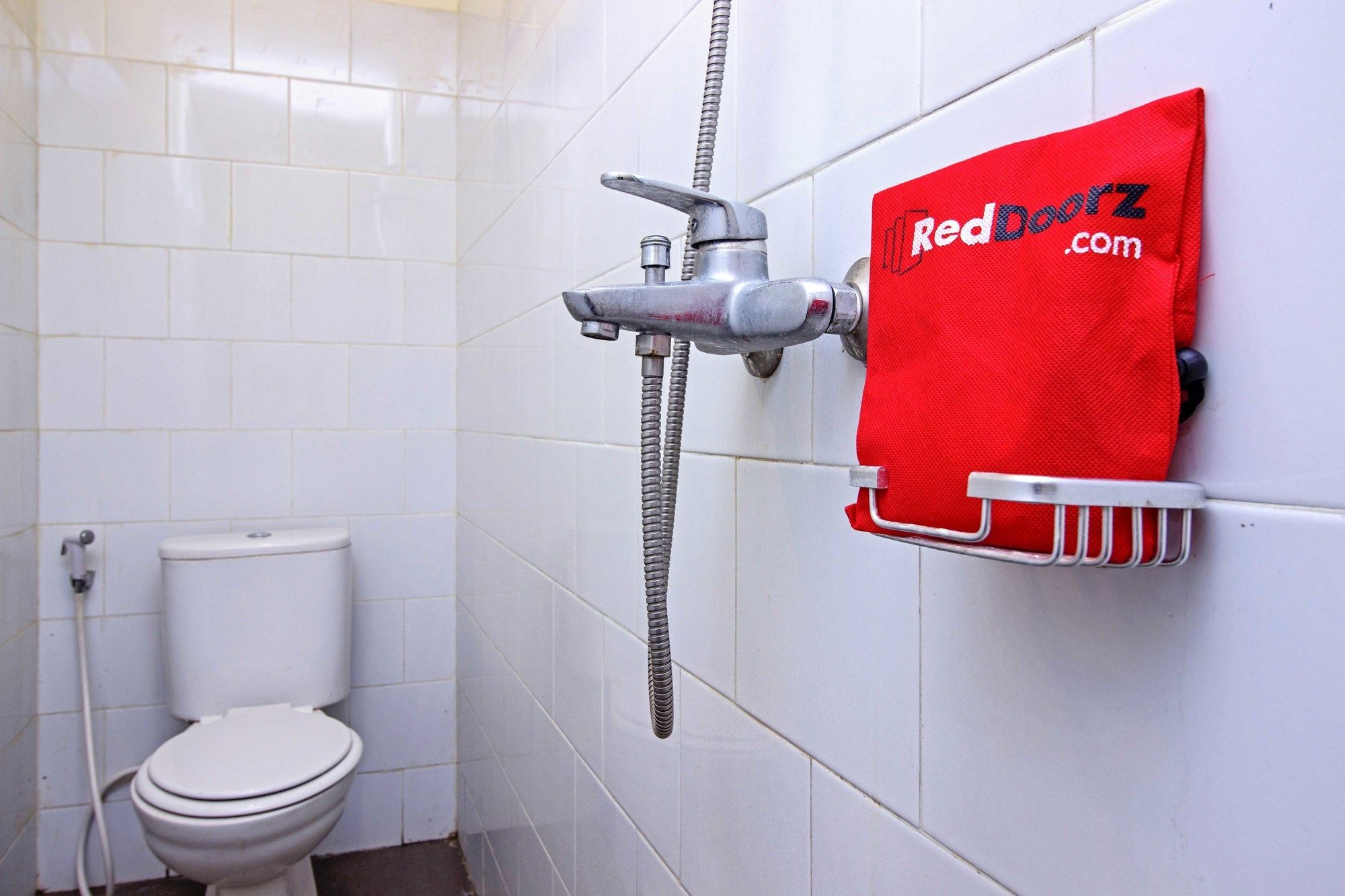Reddoorz Near Maranatha University 3 万隆 外观 照片