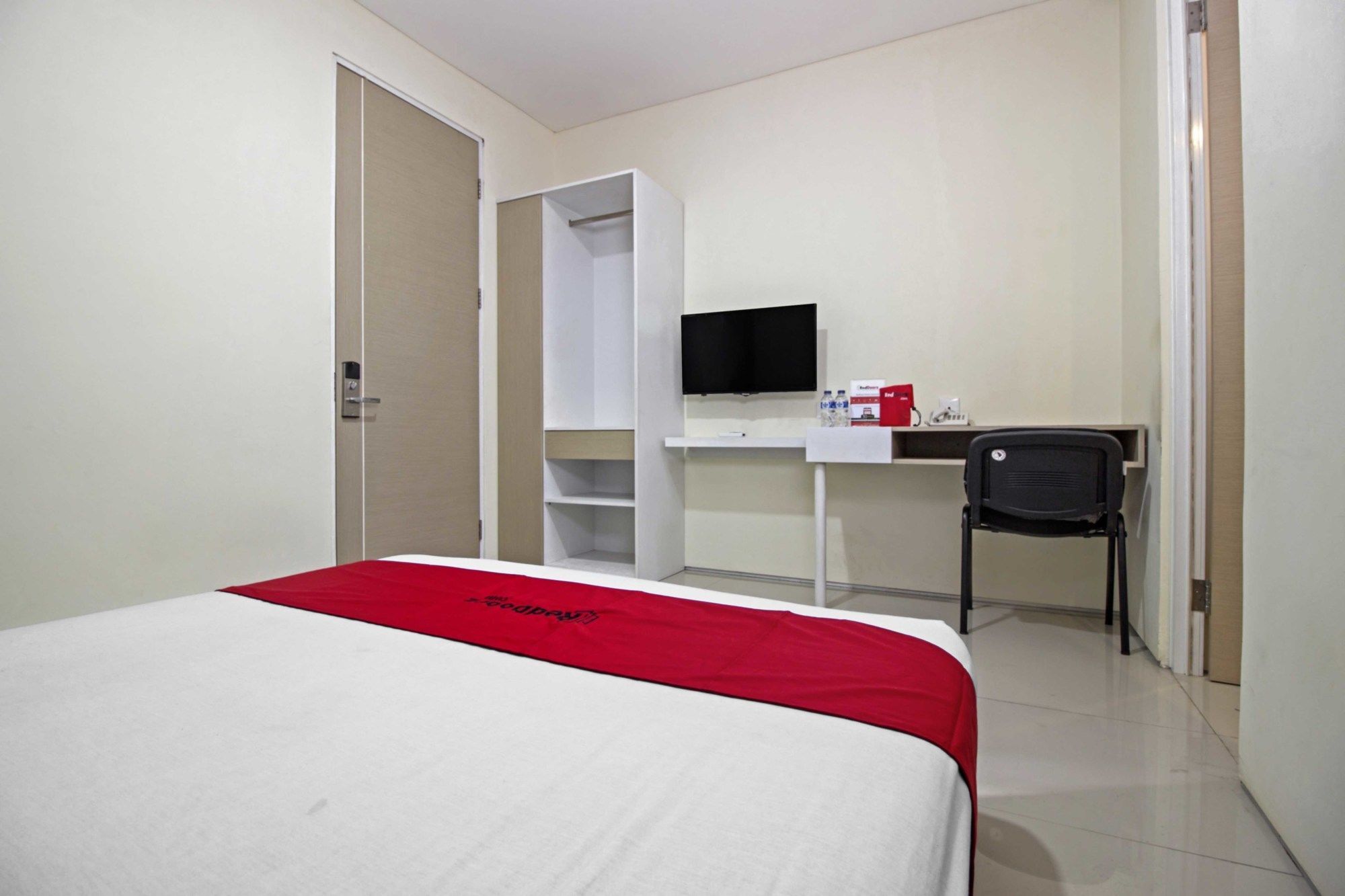 Reddoorz Near Maranatha University 3 万隆 外观 照片
